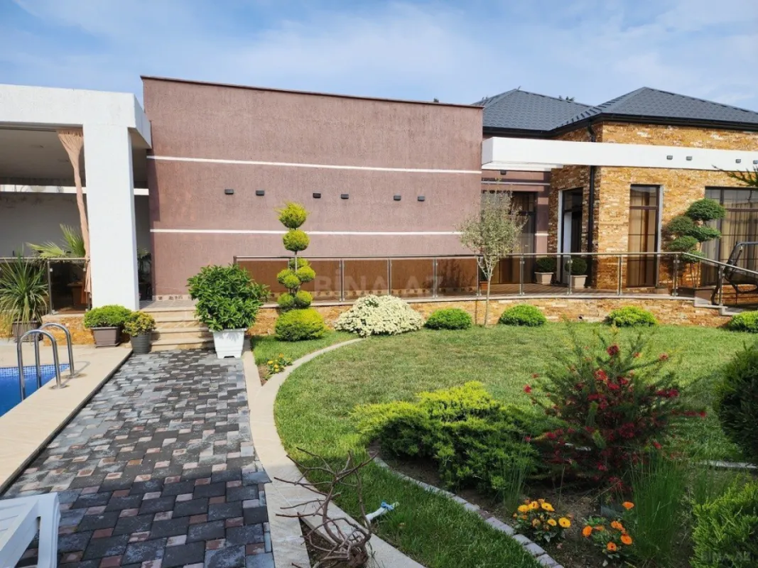 Kirayə verilir 4 otaqlı həyət evi 240 m²