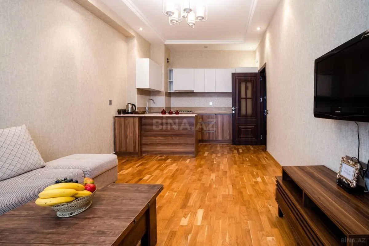 Kirayə verilir 2 otaqlı mənzil 55 m²