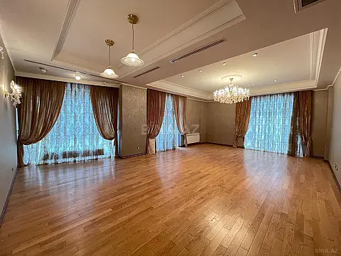 Satılır 5 otaqlı mənzil 287 m² — Bakı, Nizami 5 otaq 287.00 m²
