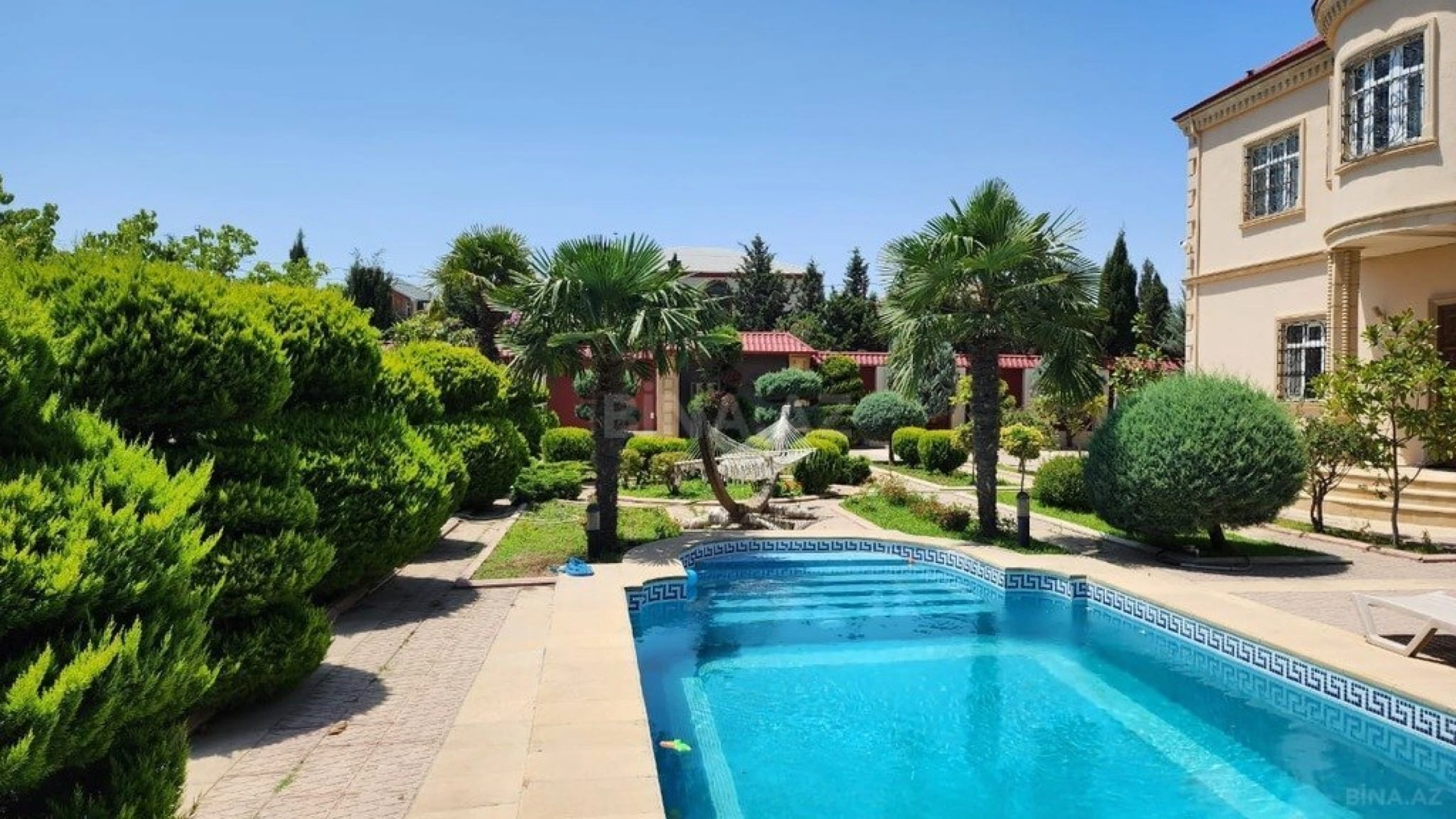 Kirayə verilir həyət evi 450 m²