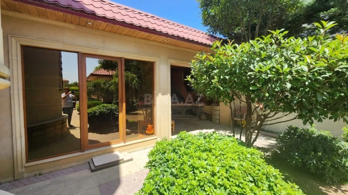 Kirayə verilir həyət evi 450 m²