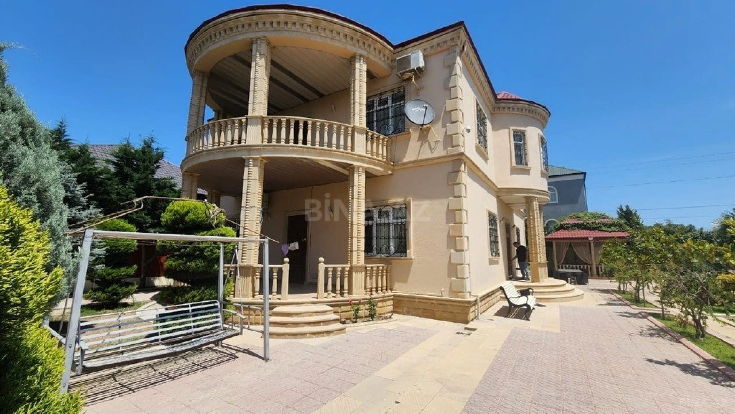 Kirayə verilir həyət evi 450 m²