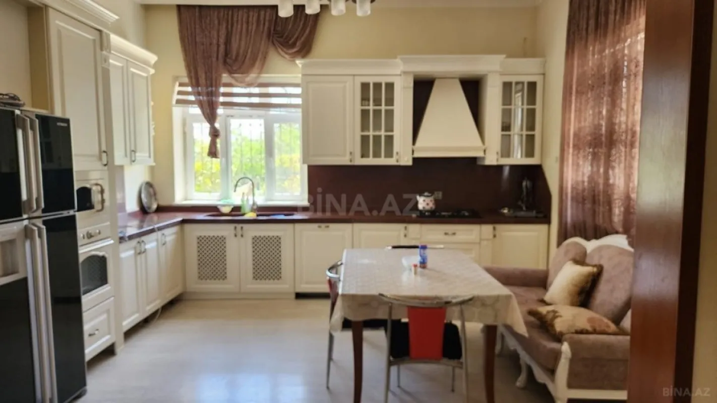 Kirayə verilir həyət evi 450 m²
