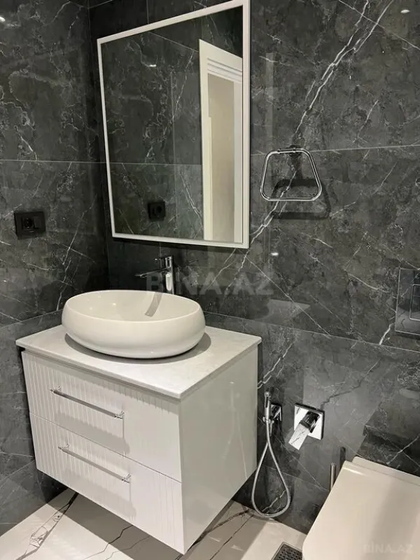 Kirayə verilir 5 otaqlı həyət evi 230 m²