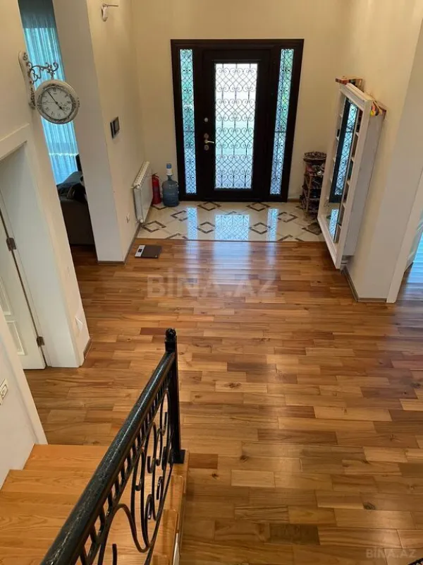 Kirayə verilir 5 otaqlı həyət evi 280 m²