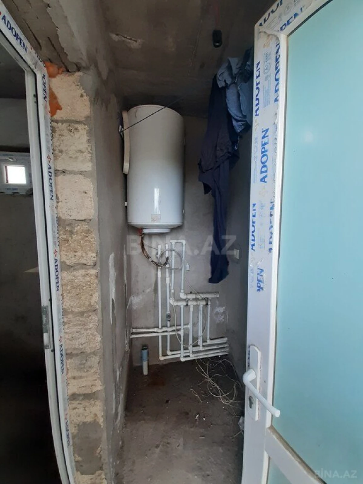 Satılır 8 otaqlı həyət evi 550 m²