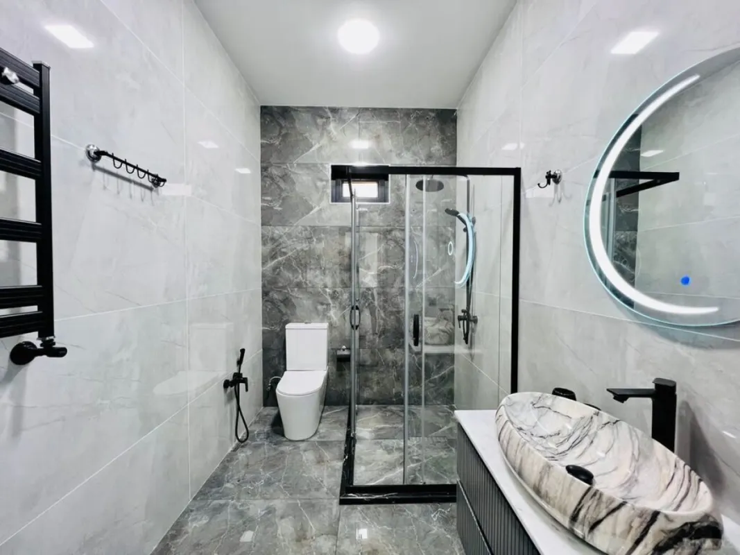 Kirayə verilir 4 otaqlı həyət evi 240 m²