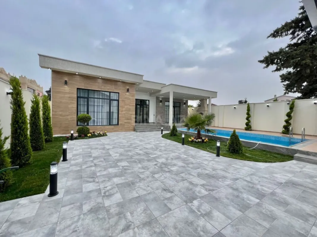 Kirayə verilir 4 otaqlı həyət evi 240 m²