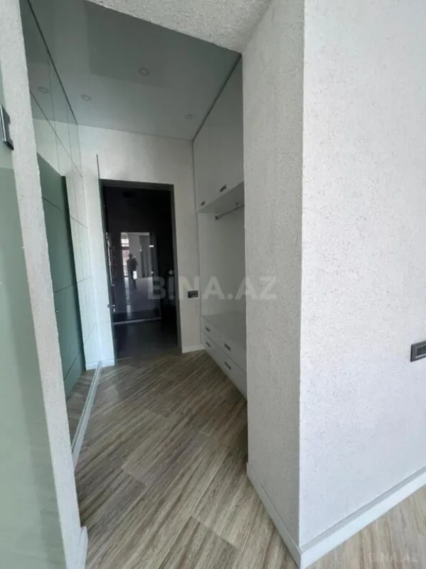 Satılır həyət evi 300 m²