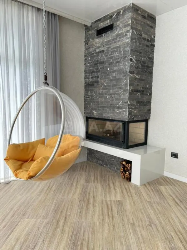 Satılır həyət evi 300 m²