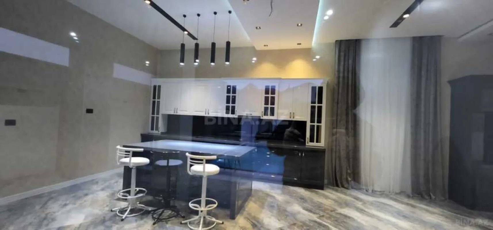 Satılır həyət evi 500 m²