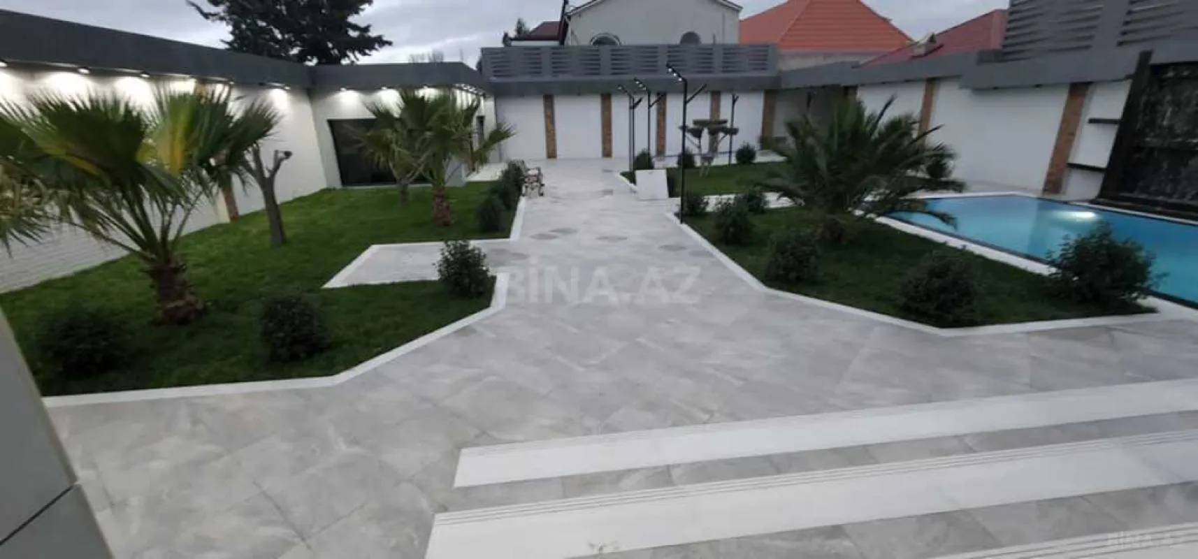 Satılır həyət evi 500 m²