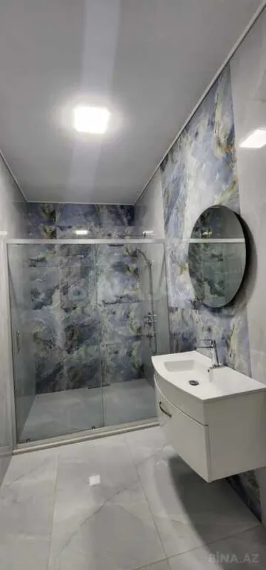 Satılır 7 otaqlı həyət evi 400 m²
