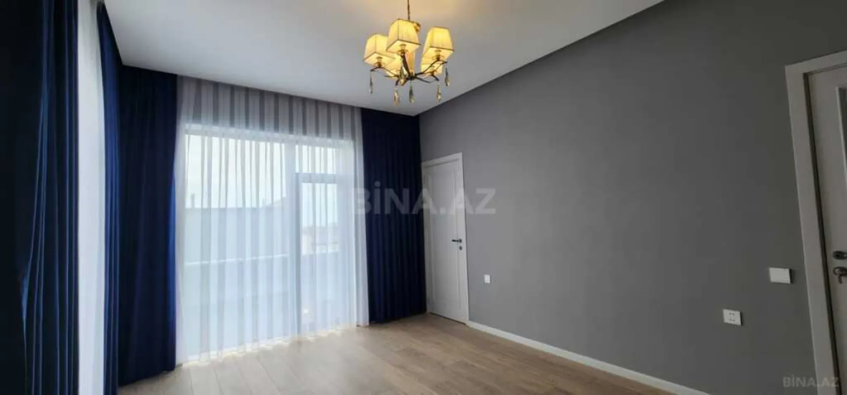 Satılır 7 otaqlı həyət evi 400 m²