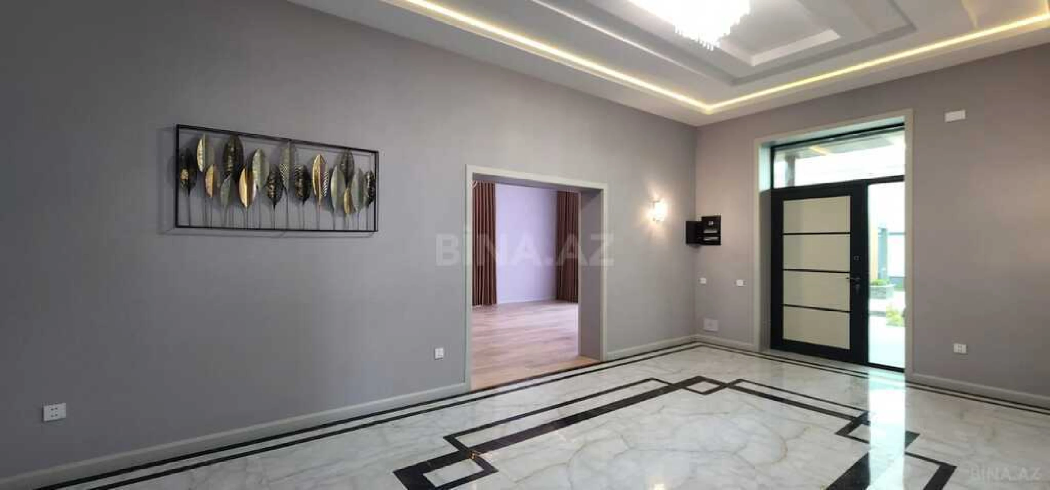 Satılır 7 otaqlı həyət evi 400 m²