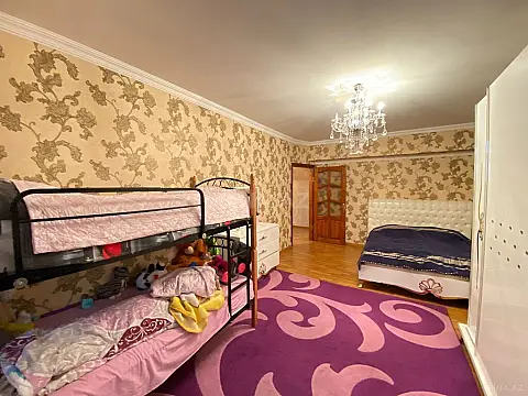 Satılır 3 otaqlı mənzil 105 m²