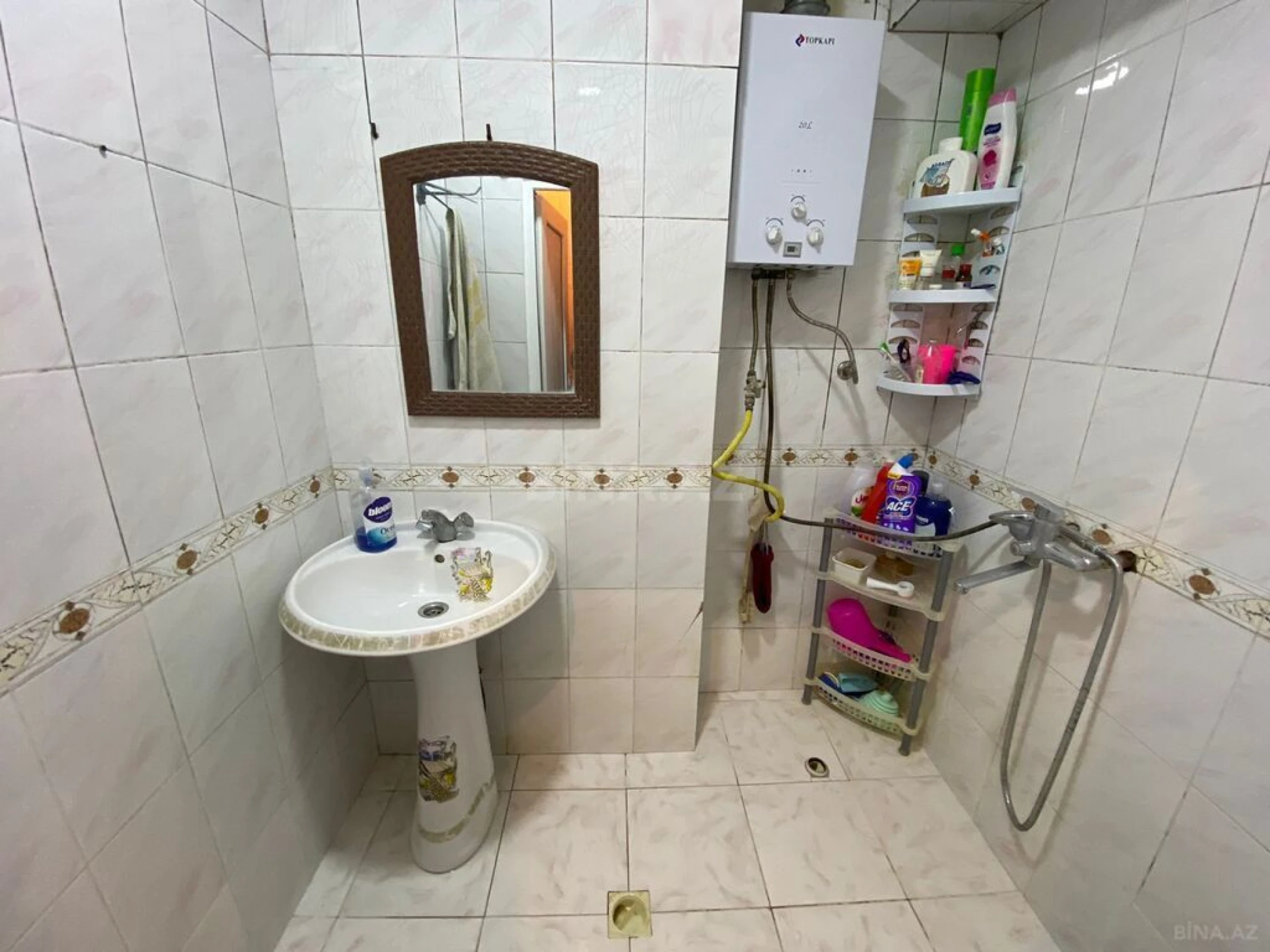 Satılır 3 otaqlı mənzil 105 m²