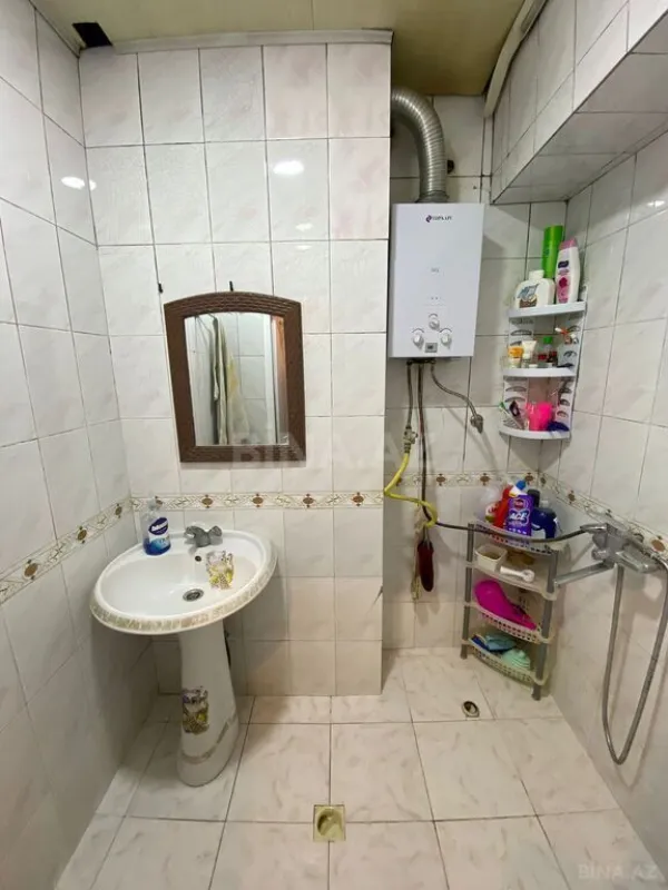 Satılır 3 otaqlı mənzil 105 m²