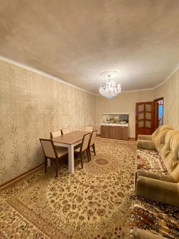 Satılır 3 otaqlı mənzil 105 m²