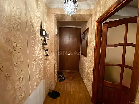 Satılır 3 otaqlı mənzil 105 m²