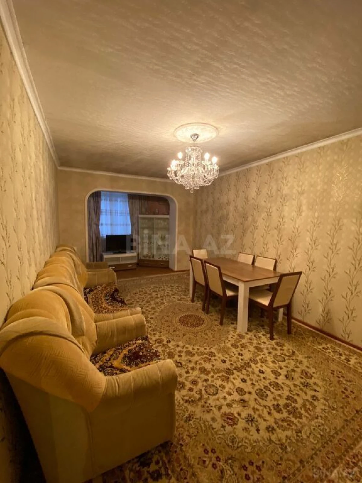 Satılır 3 otaqlı mənzil 105 m²