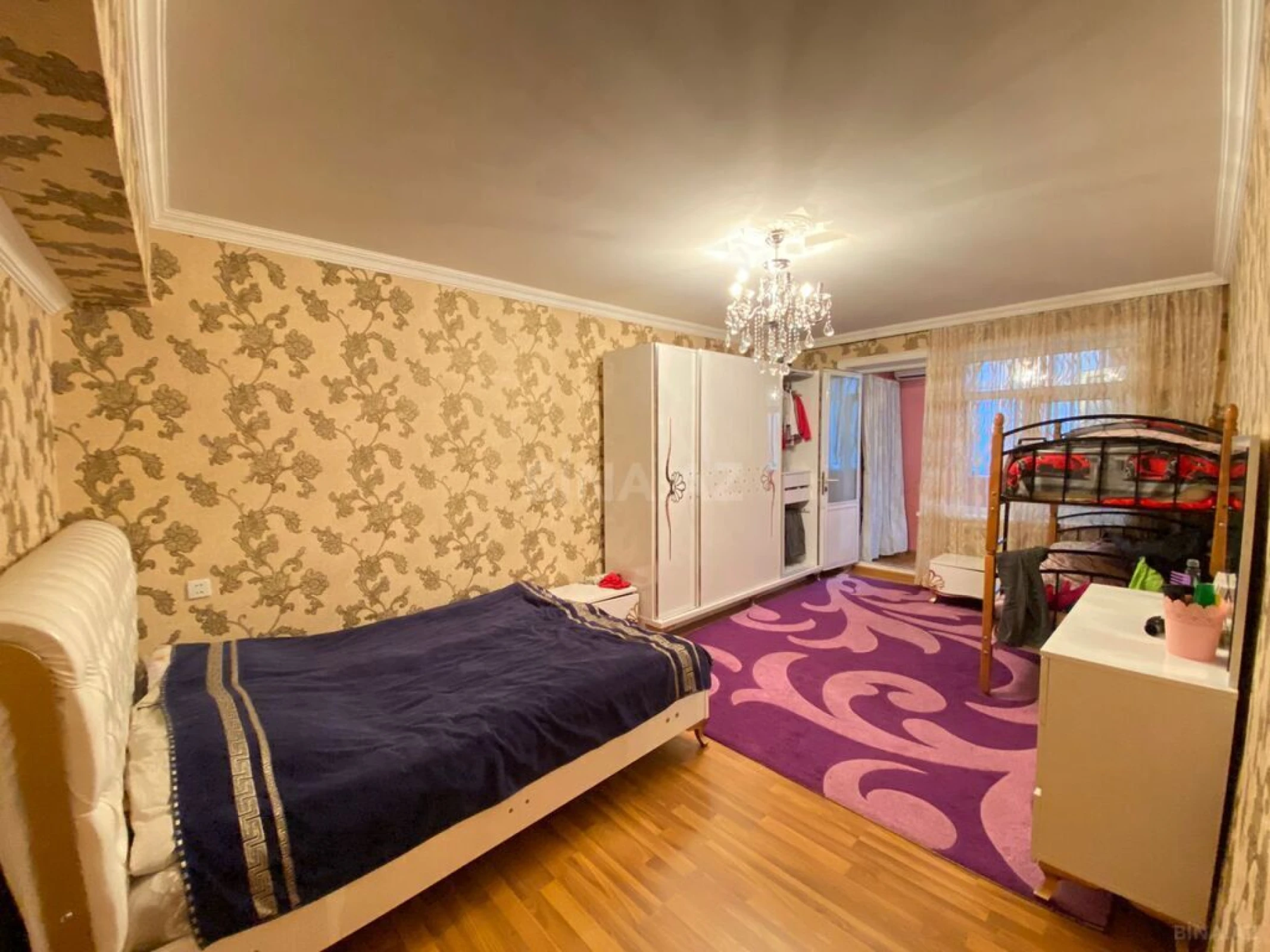 Satılır 3 otaqlı mənzil 105 m²