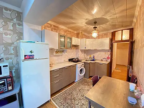 Satılır 3 otaqlı mənzil 105 m²