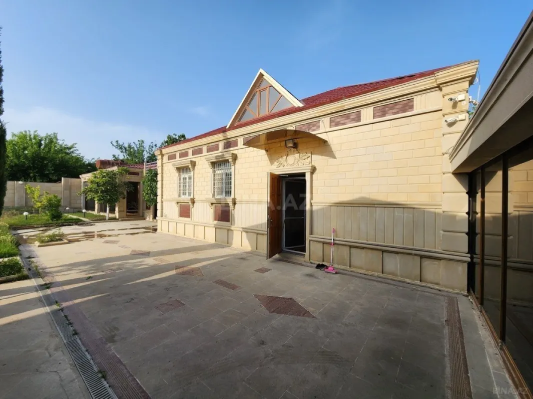 Kirayə verilir 4 otaqlı həyət evi 320 m²