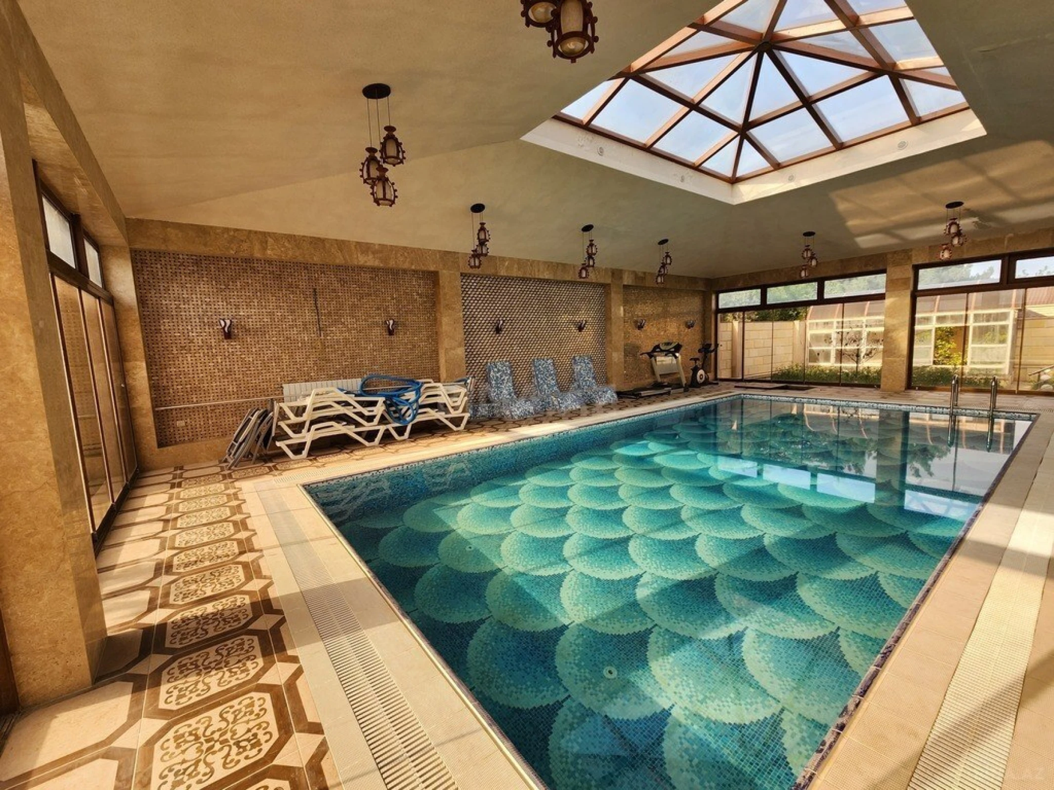 Kirayə verilir 4 otaqlı həyət evi 320 m²