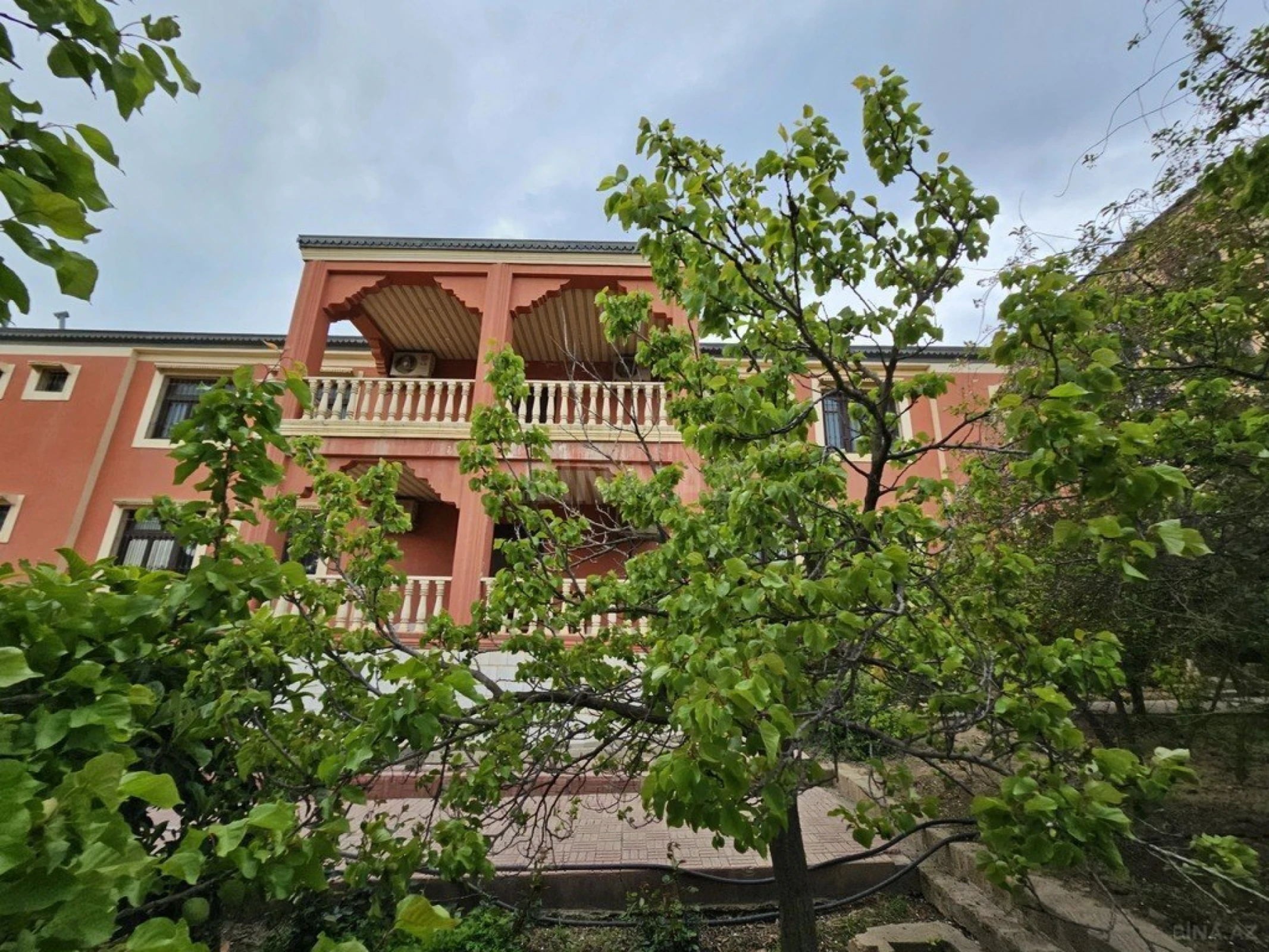 Satılır torpaq sahəsi 30 m²