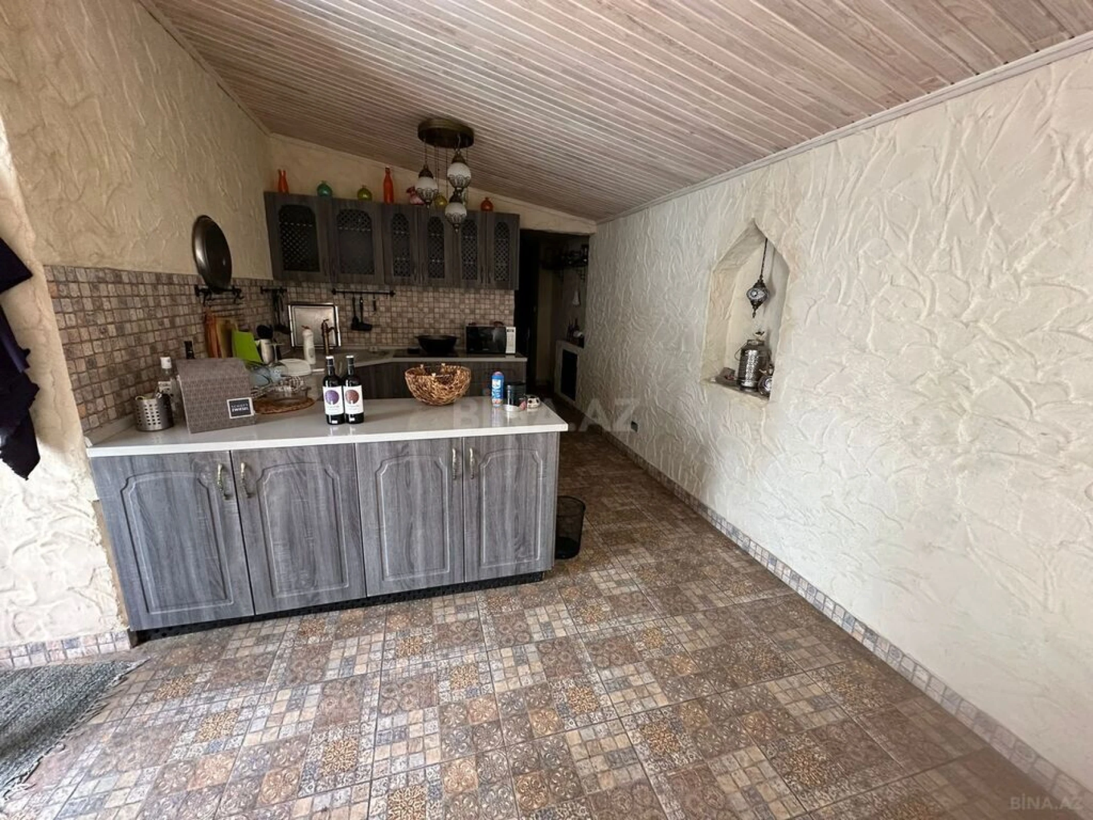 Kirayə verilir 5 otaqlı həyət evi 500 m²