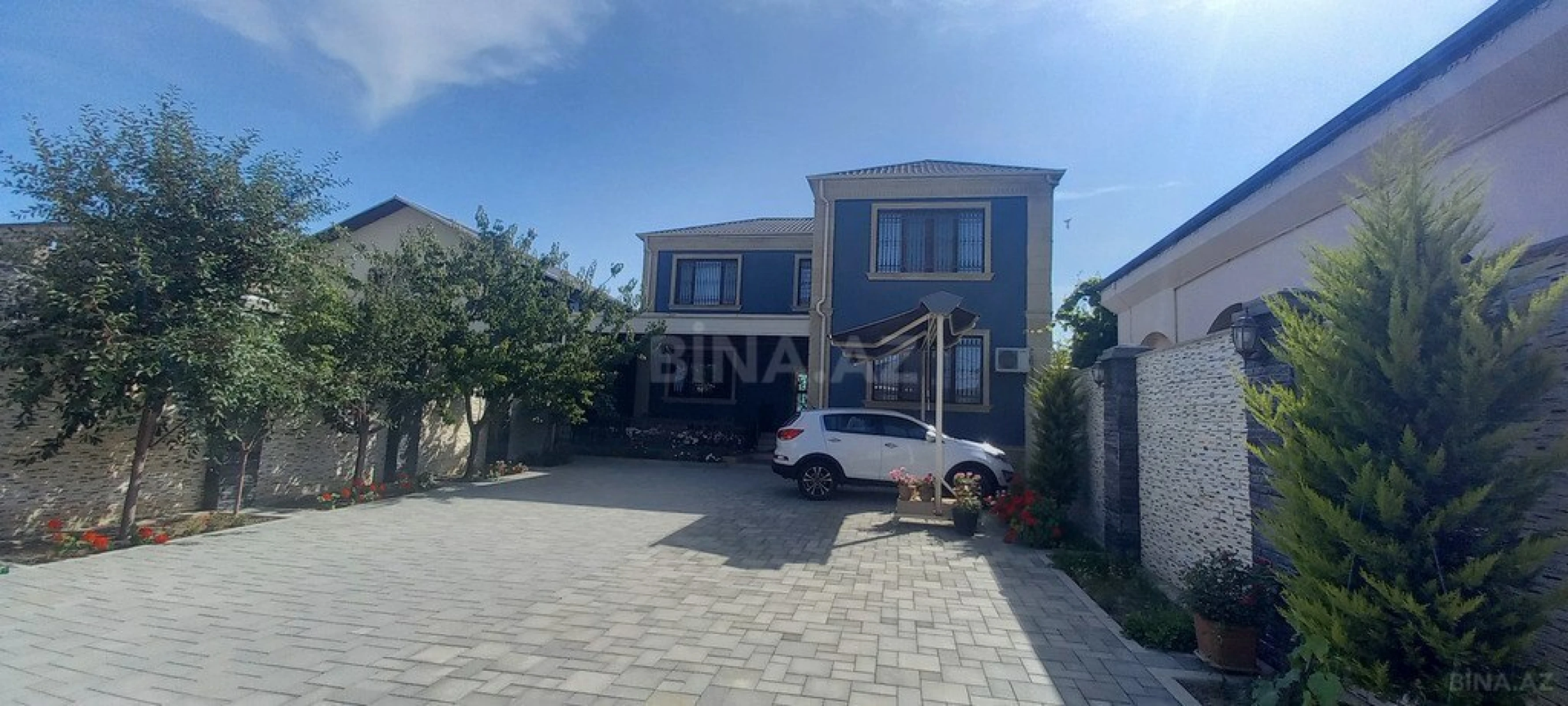 Satılır 5 otaqlı həyət evi 230 m²