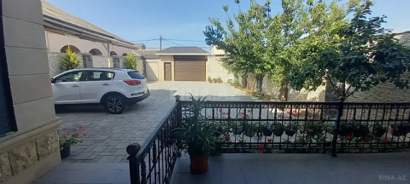 Satılır 5 otaqlı həyət evi 230 m²