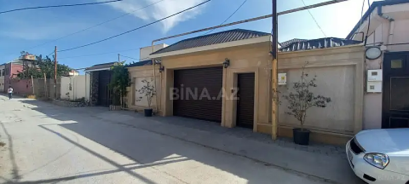 Satılır 5 otaqlı həyət evi 230 m²