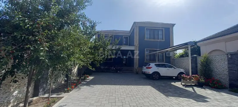 Satılır 5 otaqlı həyət evi 230 m²