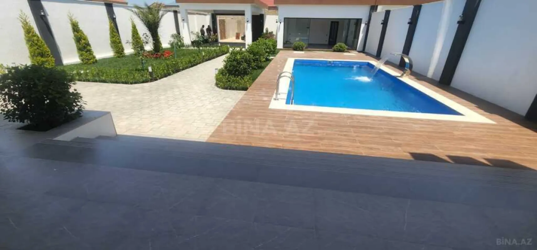 Satılır həyət evi 250 m²