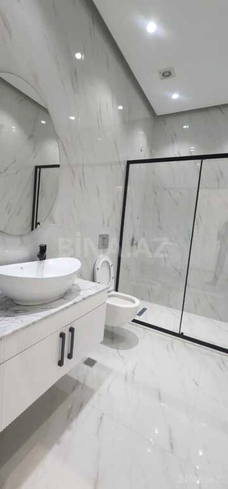 Satılır həyət evi 250 m²