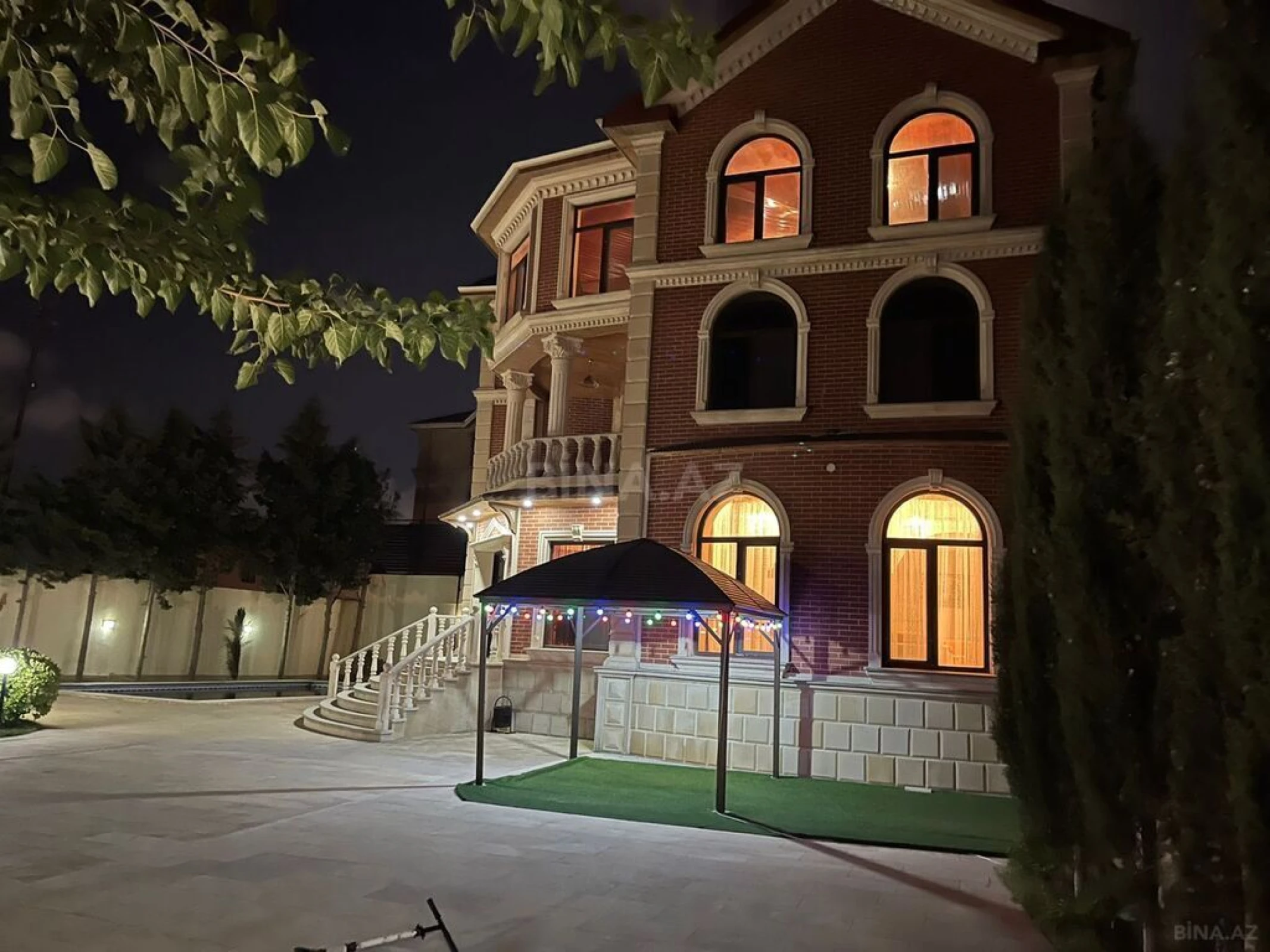 Kirayə verilir həyət evi 450 m²