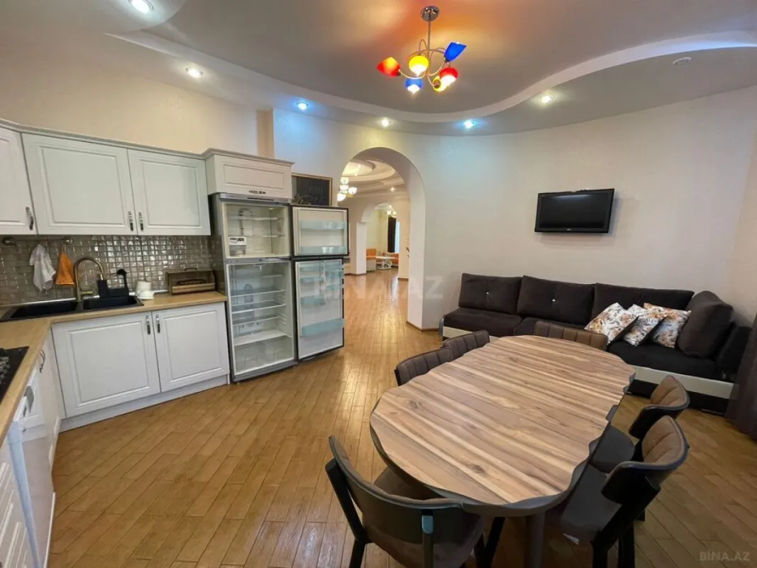 Kirayə verilir həyət evi 450 m²