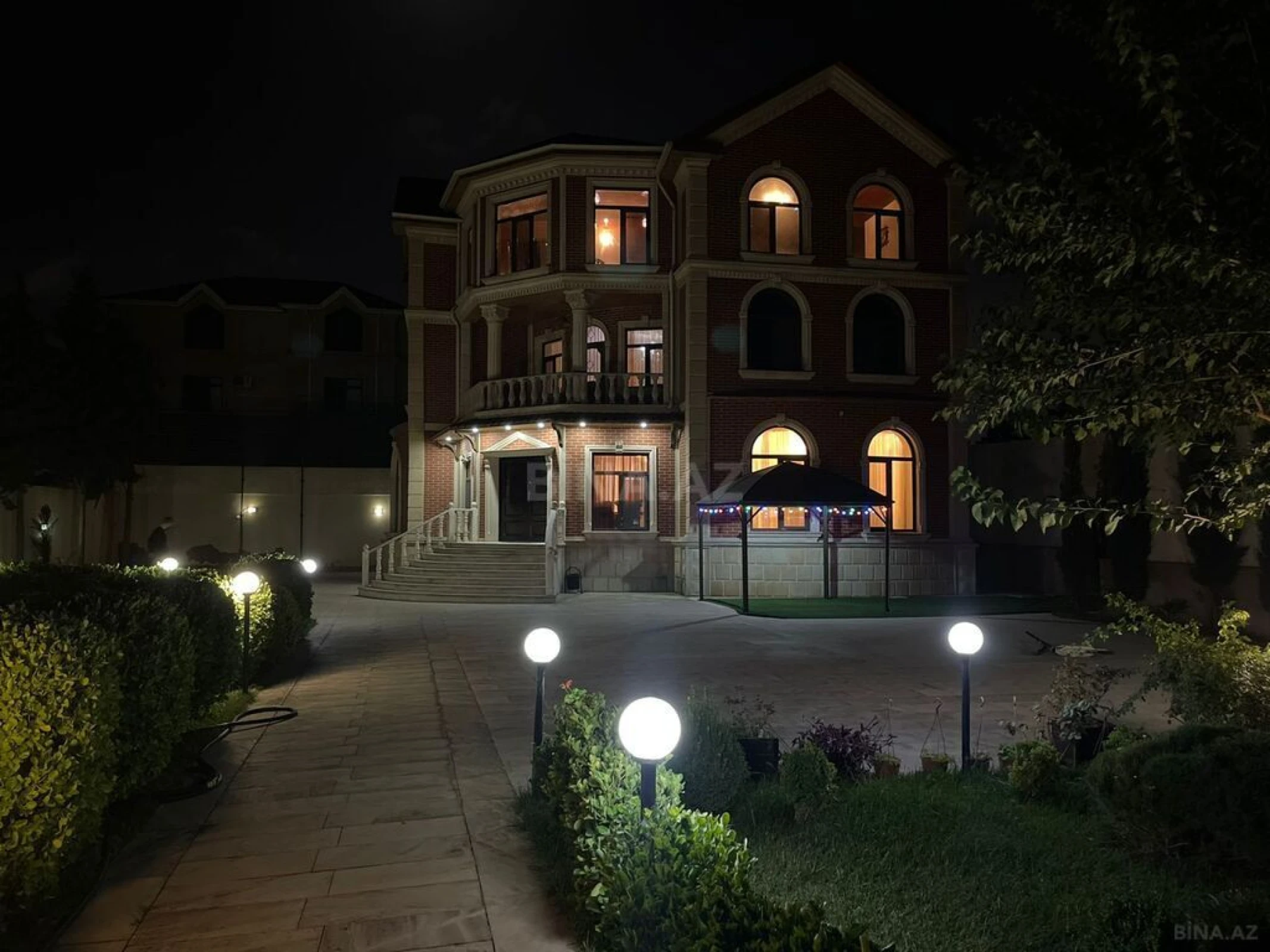 Kirayə verilir həyət evi 450 m²