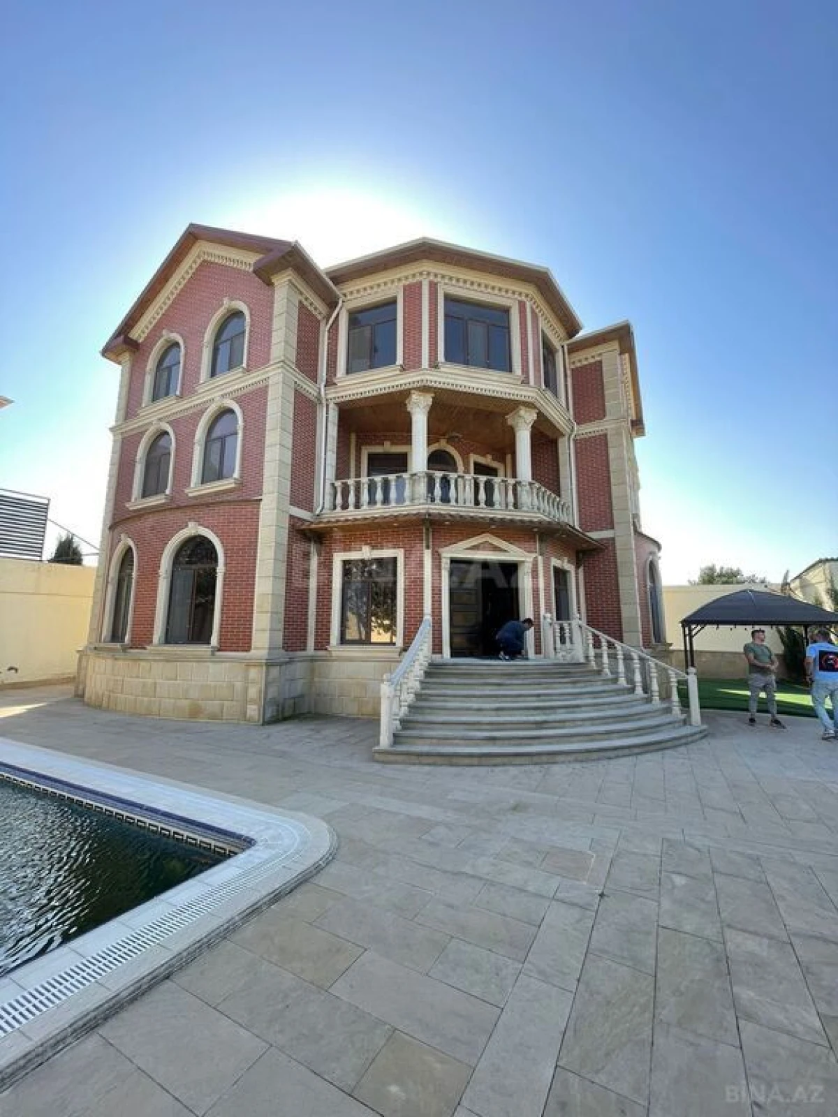 Kirayə verilir həyət evi 450 m²