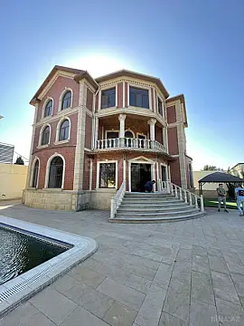 Kirayə verilir həyət evi 450 m²
