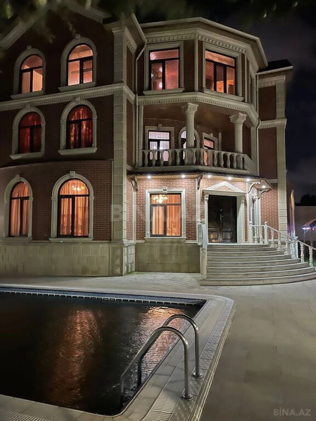 Kirayə verilir həyət evi 450 m²