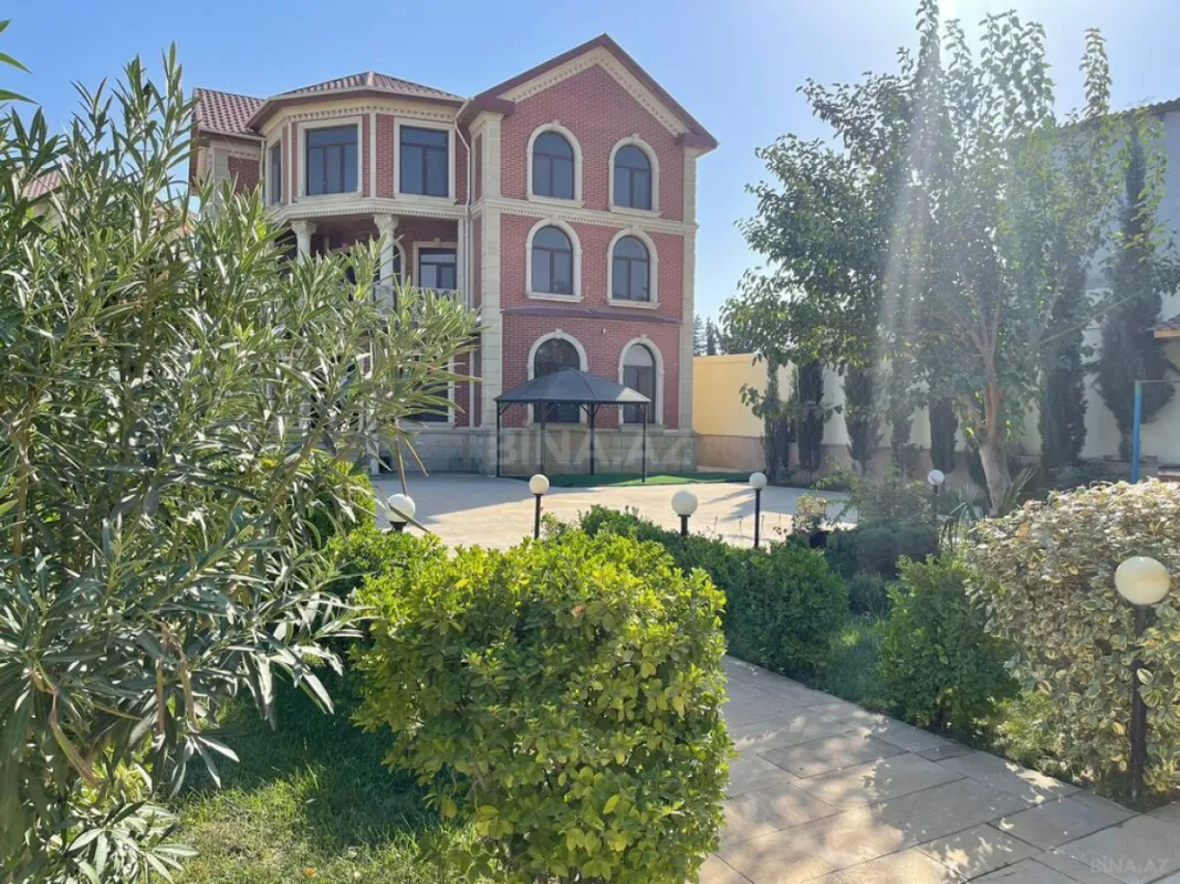 Kirayə verilir həyət evi 450 m²