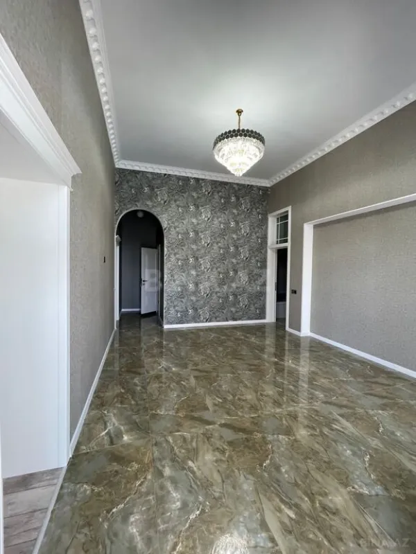 Kirayə verilir 6 otaqlı həyət evi 260 m²