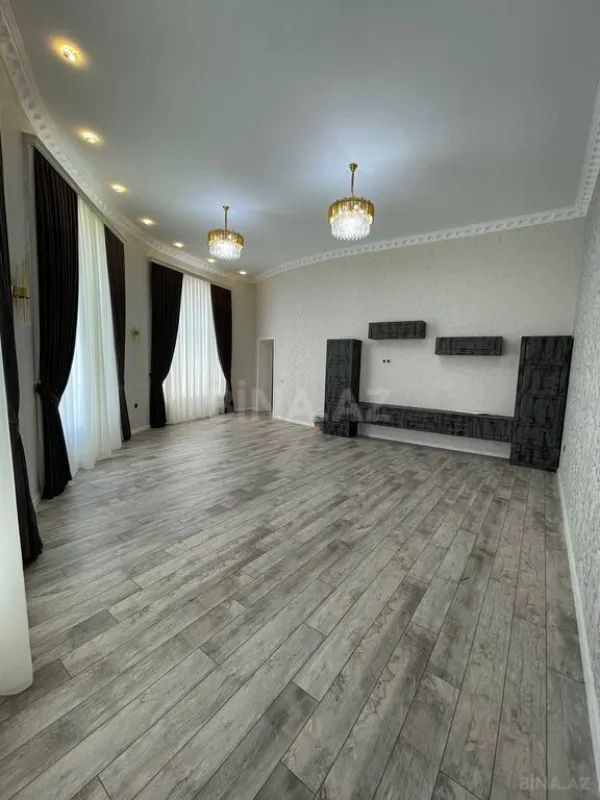 Kirayə verilir 6 otaqlı həyət evi 260 m²