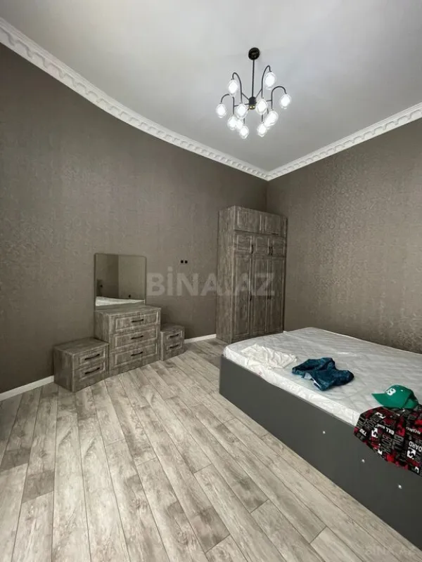 Kirayə verilir 6 otaqlı həyət evi 260 m²