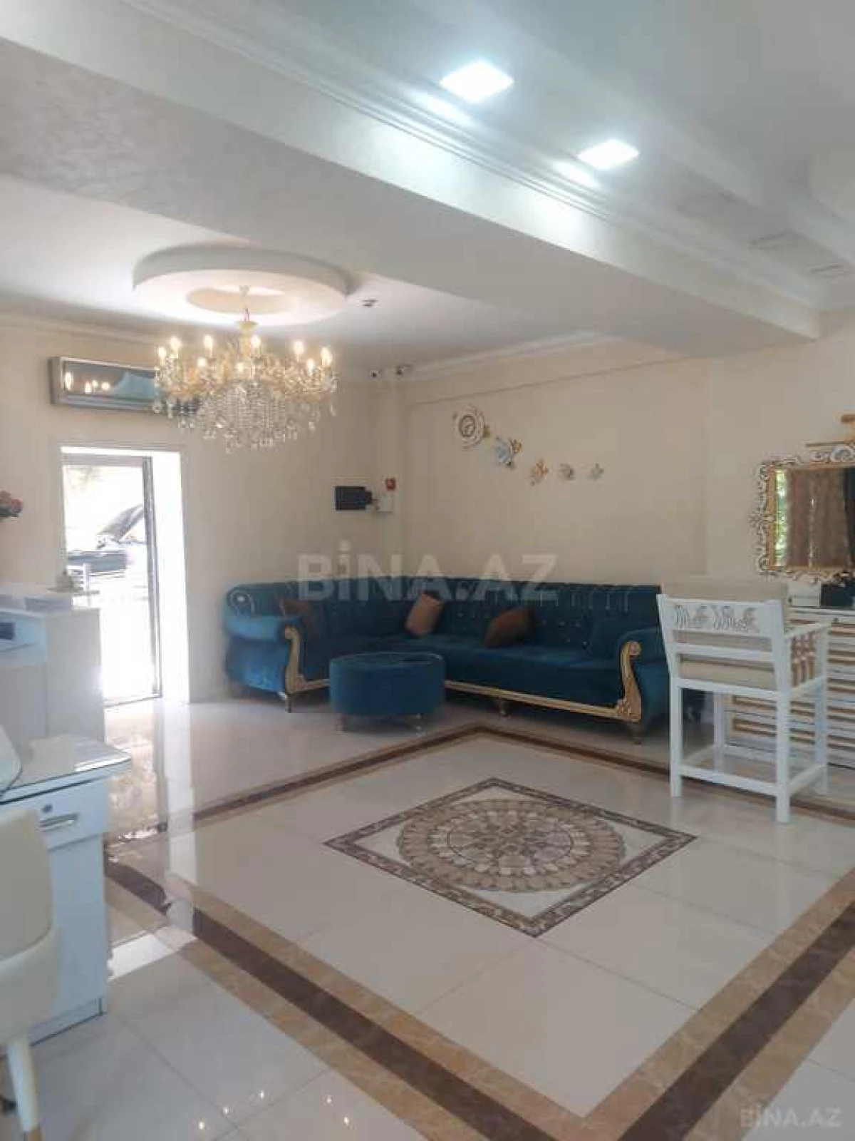 Satılır obyekt 100 m²