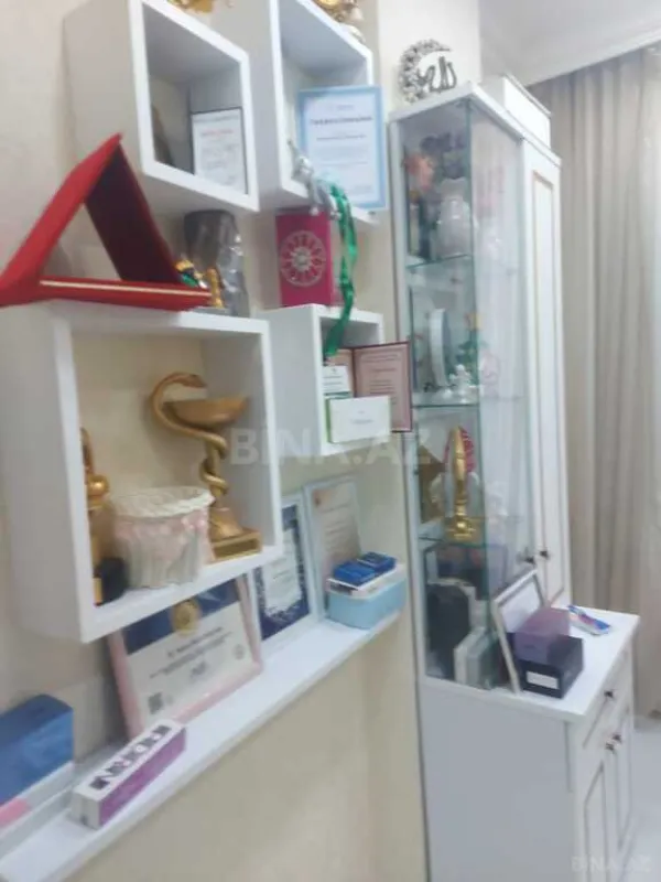 Satılır obyekt 100 m²