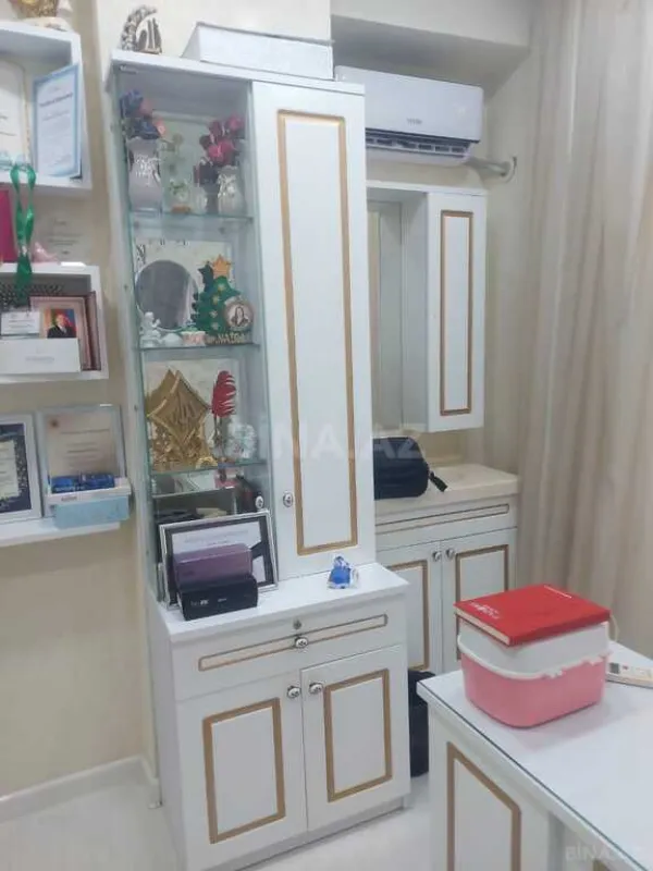 Satılır obyekt 100 m²